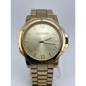 Steve Madden Watch Women 46mm Gold Case 6"‎ Band- New Battery